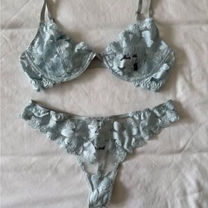 Victoria's Secret Light Blue Lace Bra Set